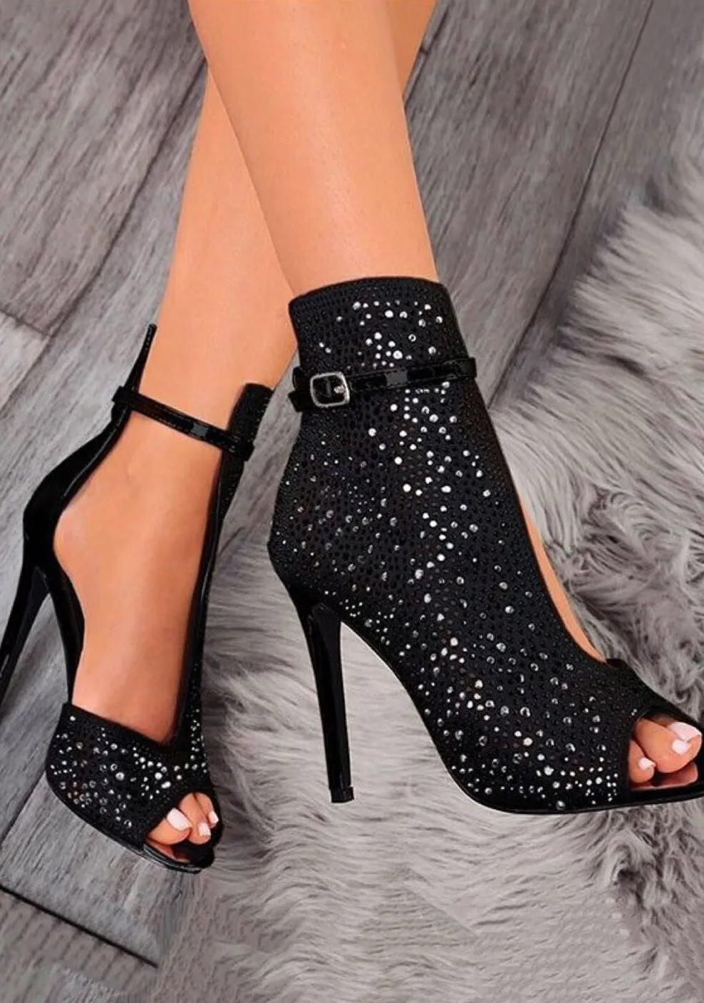 Fishbill Rhinestone Stiletto