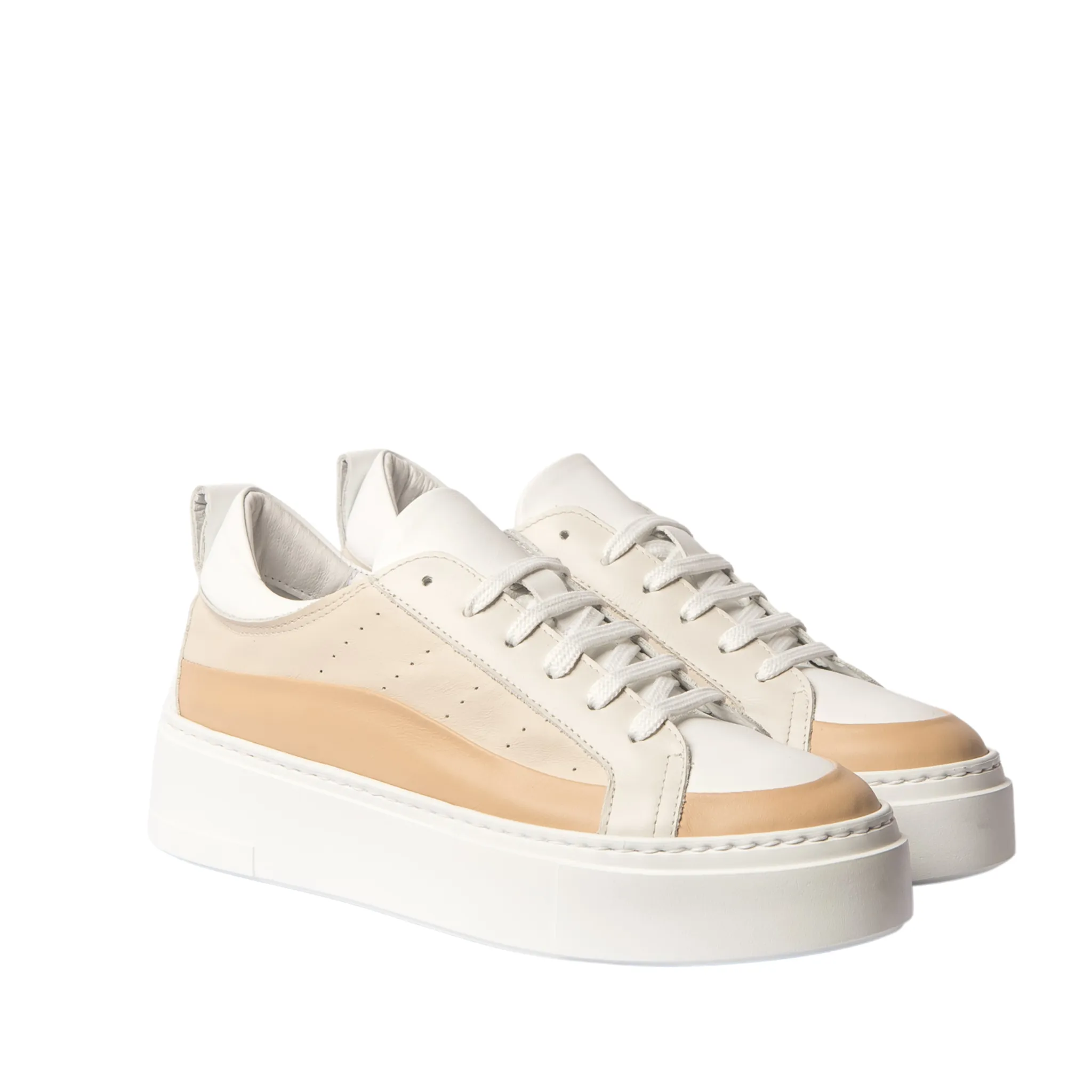 Gusto Sneaker in Camel